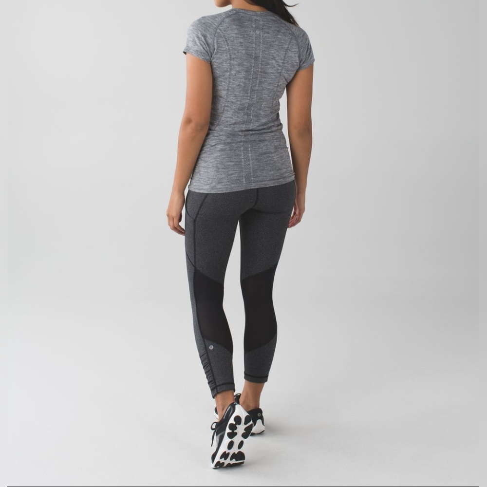 Lululemon Speed Crop Giant Herringbone Black Heathered Black Size 4